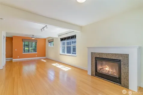 1774 25th Avenue NE Issaquah WA 98029