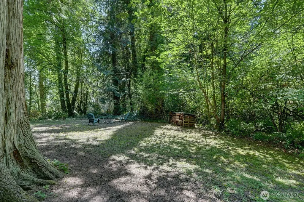 5618 NE Arrowhead Place Poulsbo WA 98370