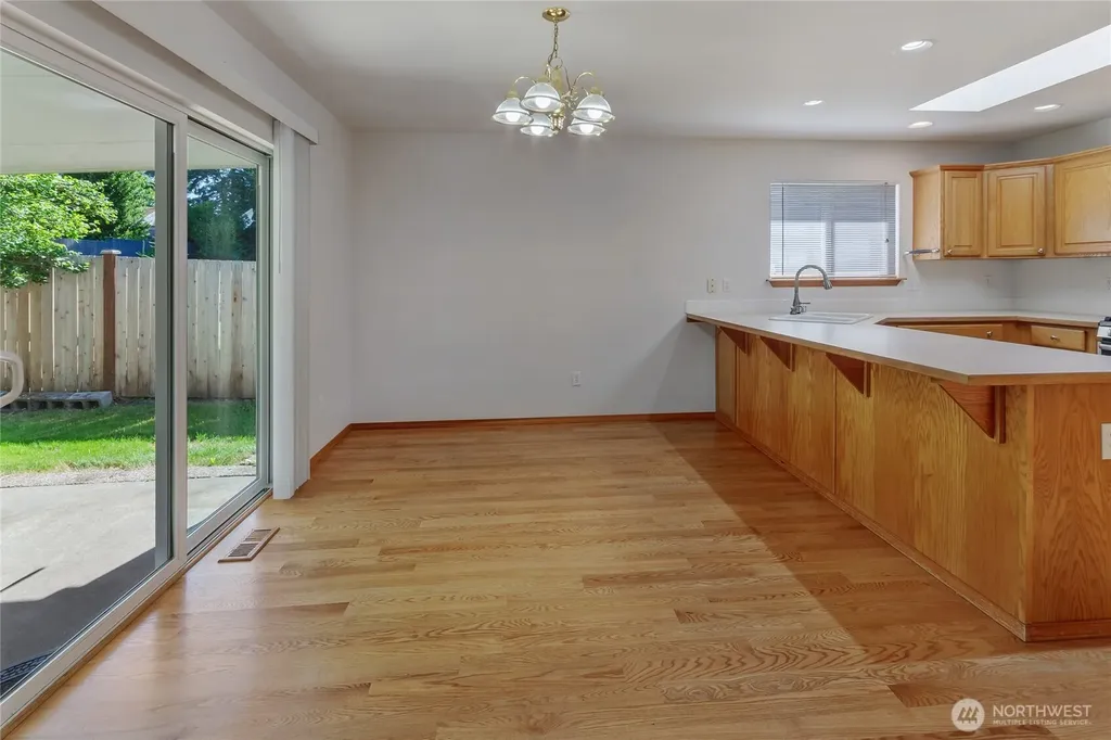 12618 Naomilawn Drive SW Lakewood WA 98498
