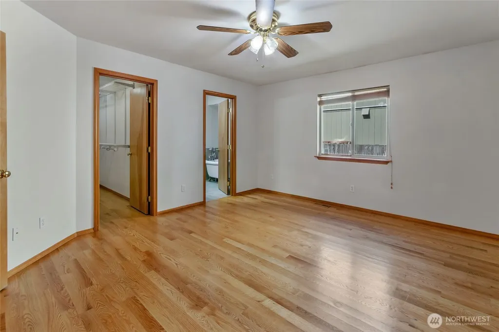 12618 Naomilawn Drive SW Lakewood WA 98498