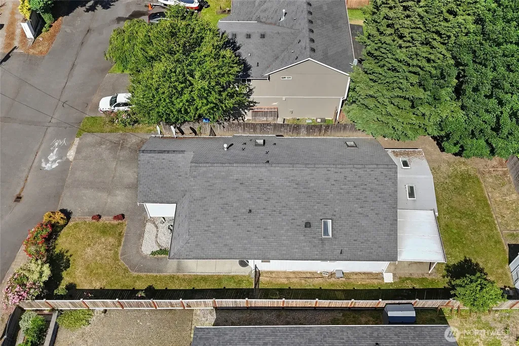 12618 Naomilawn Drive SW Lakewood WA 98498