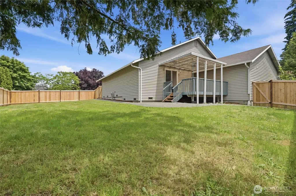 16616 37th Place W Lynnwood WA 98037
