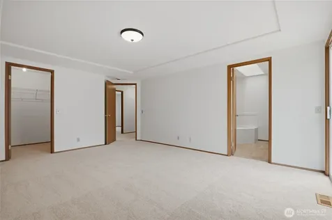16616 37th Place W Lynnwood WA 98037