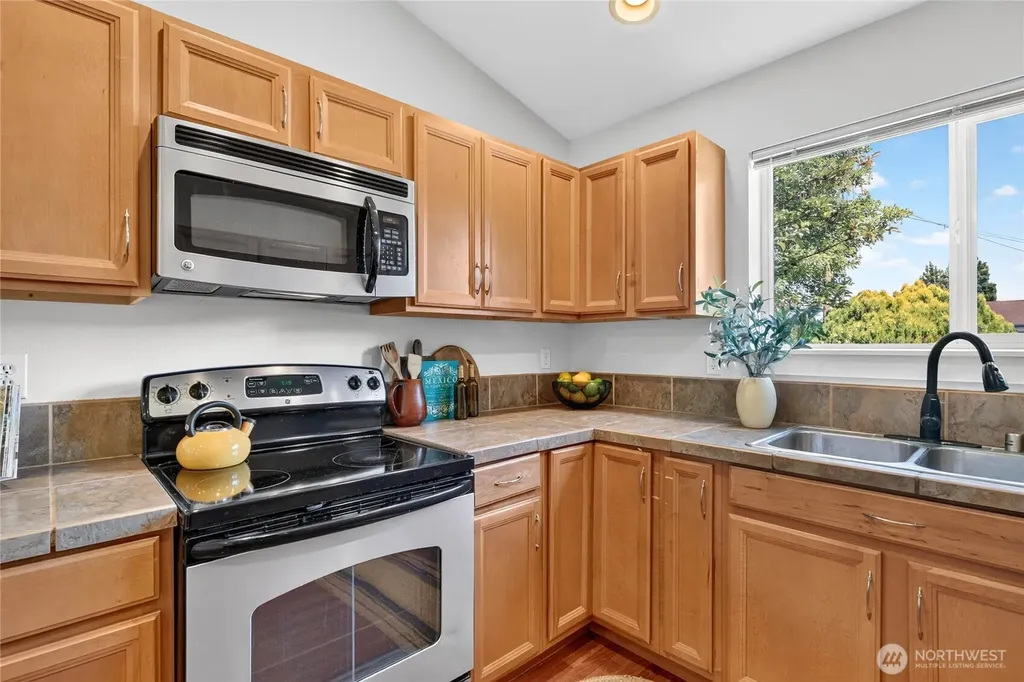 216 N Kelsey Street Monroe WA 98272