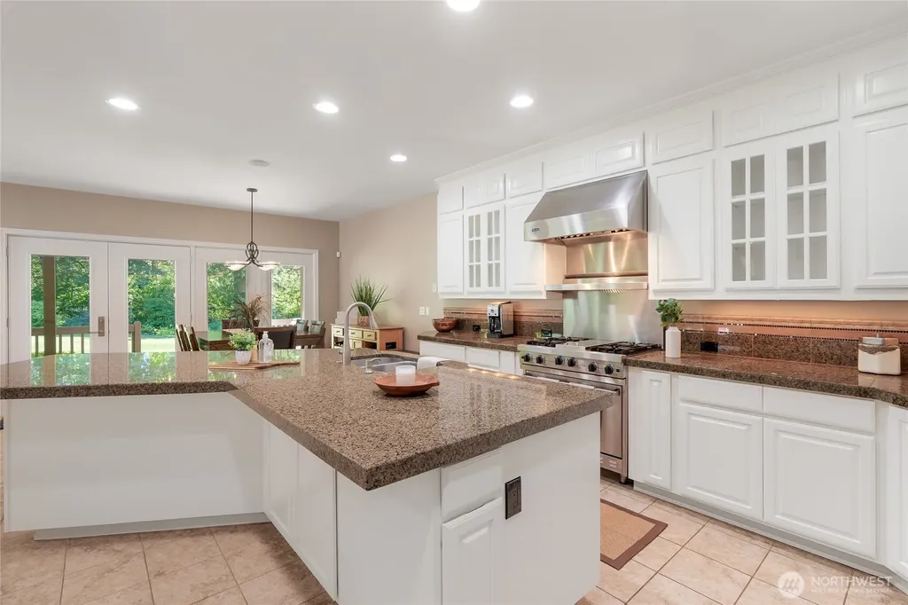 18330 SE 195th Place Renton WA 98058