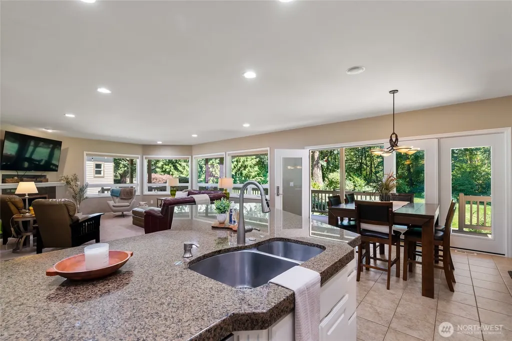 18330 SE 195th Place Renton WA 98058
