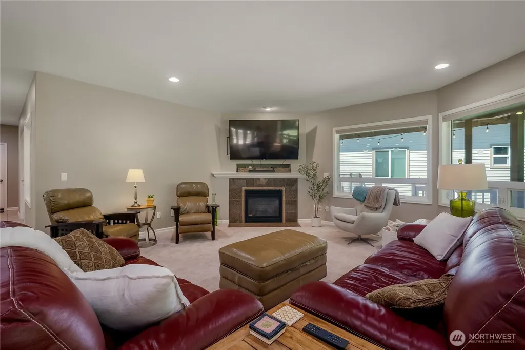 18330 SE 195th Place Renton WA 98058