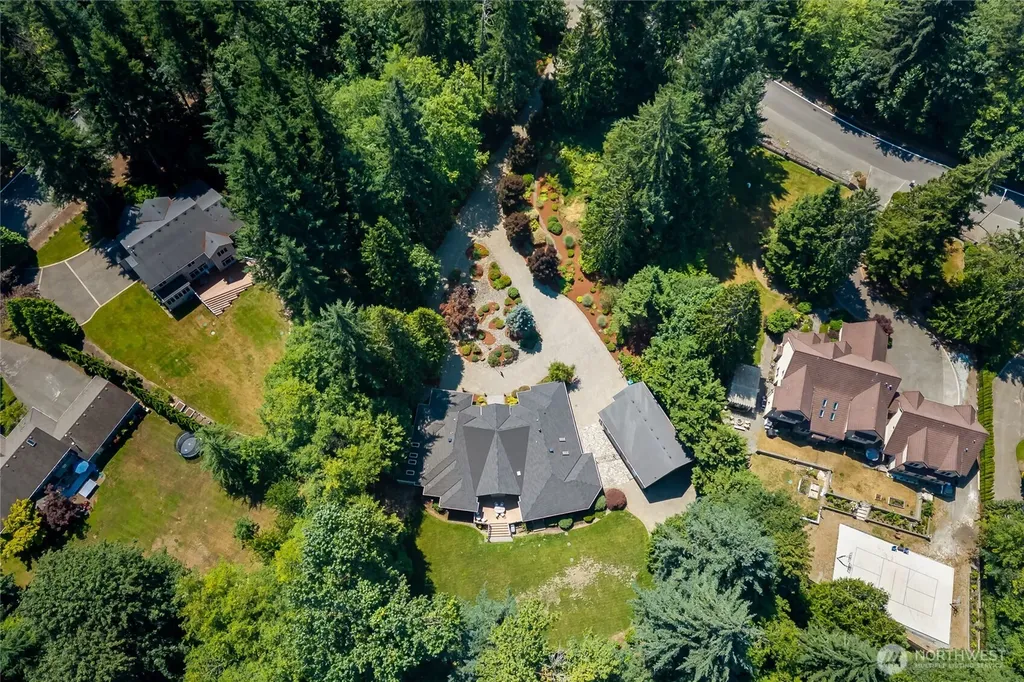 18330 SE 195th Place Renton WA 98058