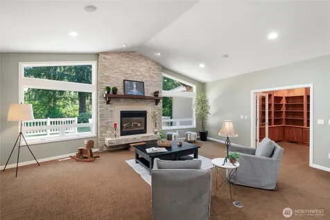 18330 SE 195th Place Renton WA 98058