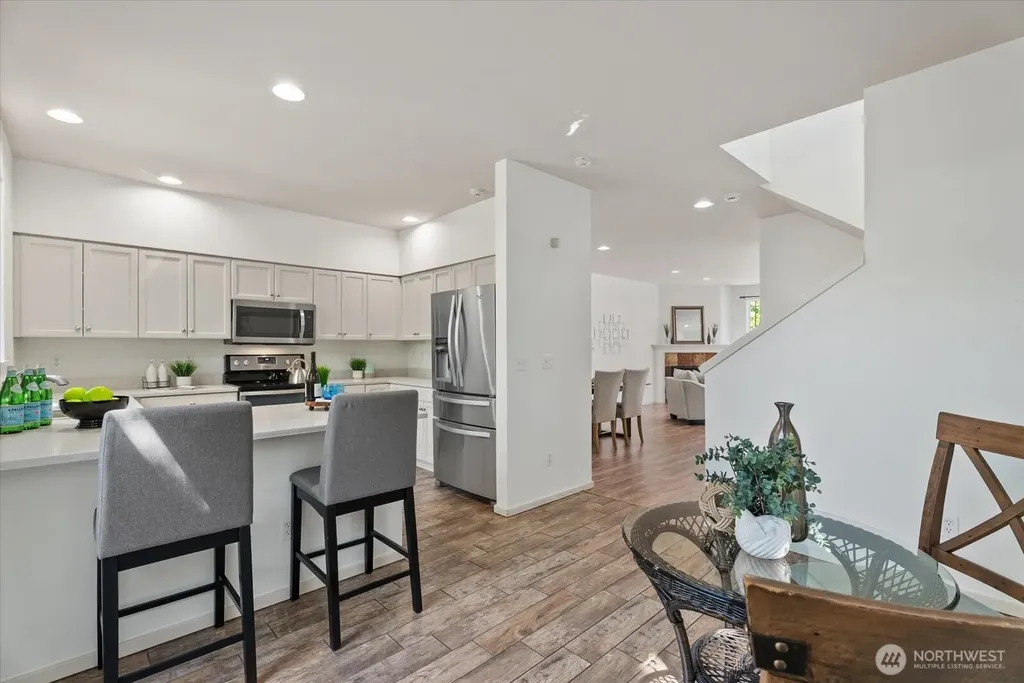 16147 NE 90th Way Redmond WA 98052