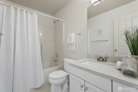 16147 NE 90th Way Redmond WA 98052