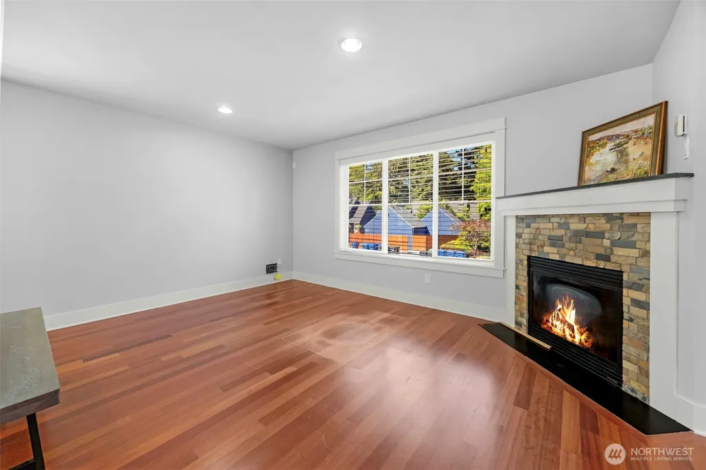 9130 45th Avenue SW Seattle WA 98136