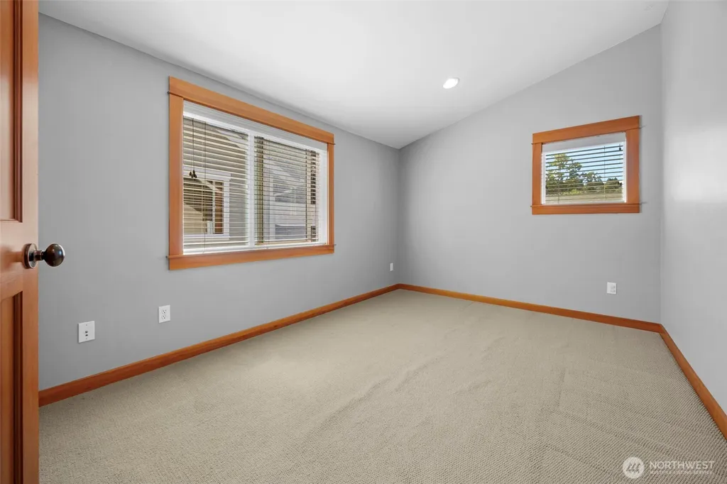 9130 45th Avenue SW Seattle WA 98136