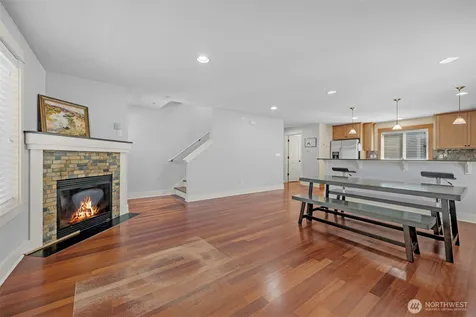 9130 45th Avenue SW Seattle WA 98136