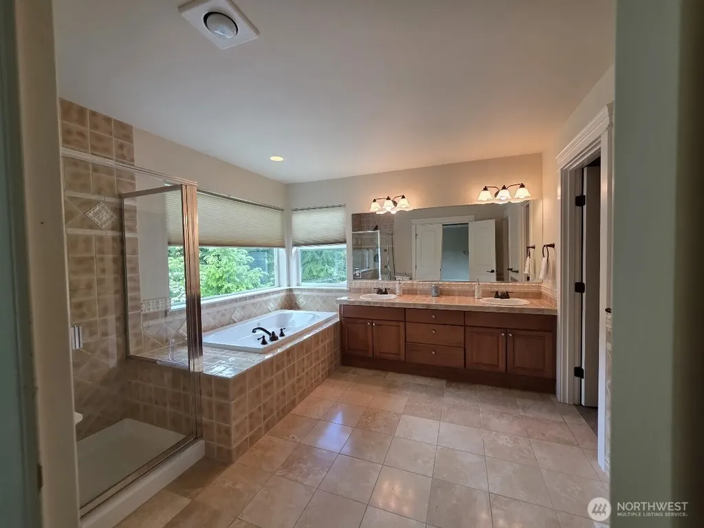 22417 72nd Street E Buckley WA 98321