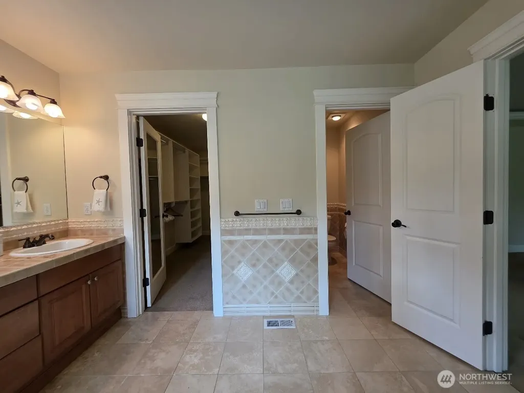 22417 72nd Street E Buckley WA 98321