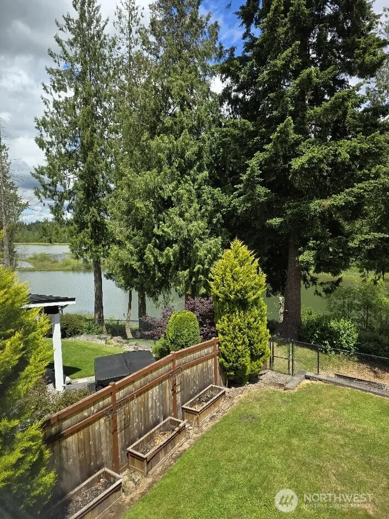 22417 72nd Street E Buckley WA 98321