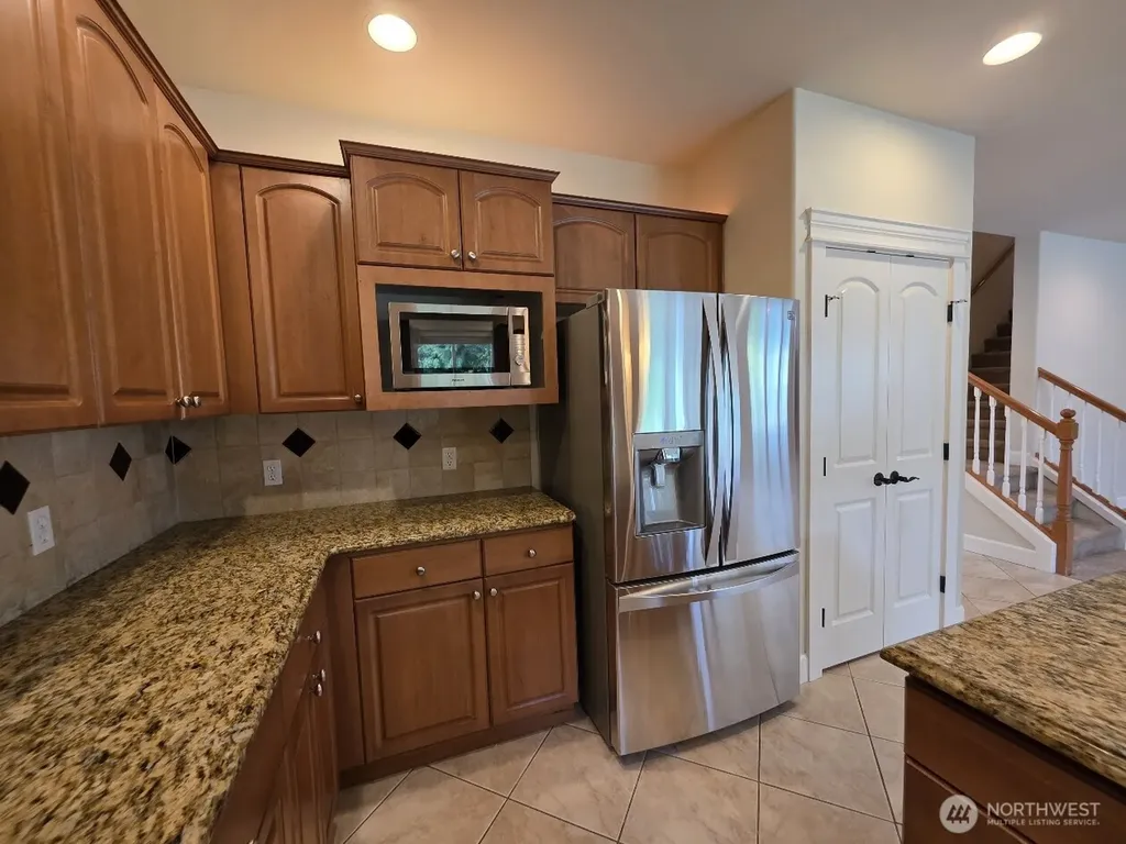 22417 72nd Street E Buckley WA 98321