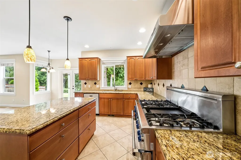 22417 72nd Street E Buckley WA 98321