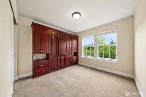 22417 72nd Street E Buckley WA 98321