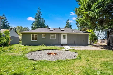15520 32nd Avenue NE Shoreline WA 98155