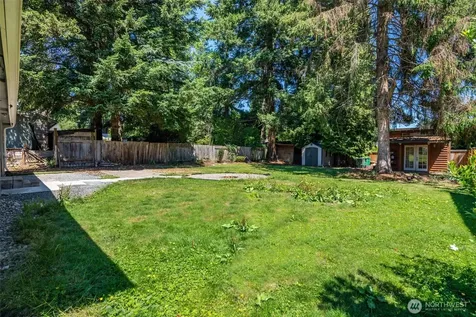 15520 32nd Avenue NE Shoreline WA 98155