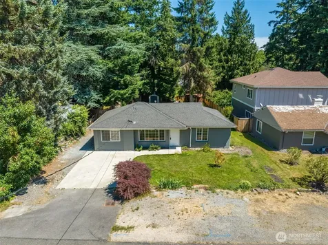 15520 32nd Avenue NE Shoreline WA 98155