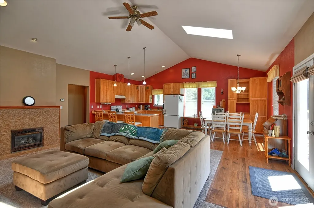 8815 131st Avenue NE Lake Stevens WA 98258