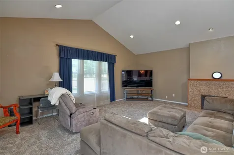 8815 131st Avenue NE Lake Stevens WA 98258