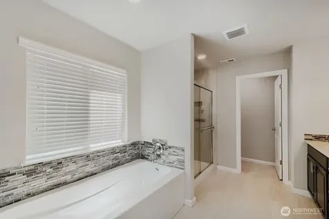 18623 39th Drive SE Bothell WA 98012