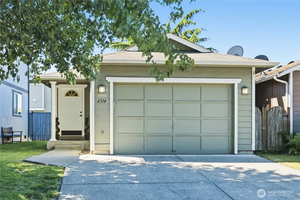 6514 79th Place NE Marysville WA 98270