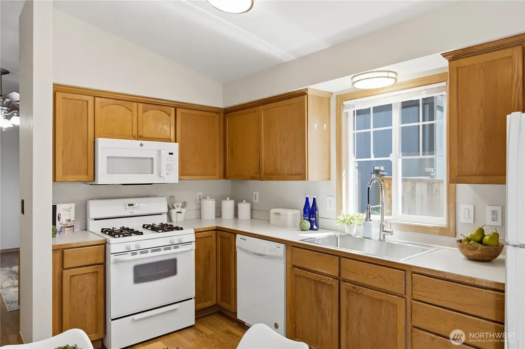 6514 79th Place NE Marysville WA 98270