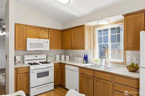6514 79th Place NE Marysville WA 98270