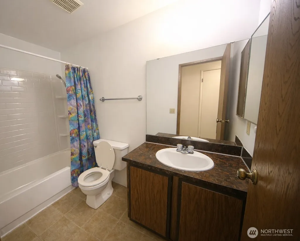 3132 SE Beechcrest Court Port Orchard WA 98366