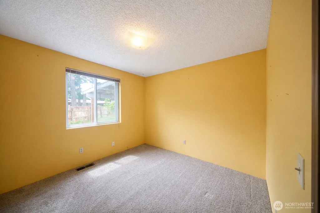 3132 SE Beechcrest Court Port Orchard WA 98366