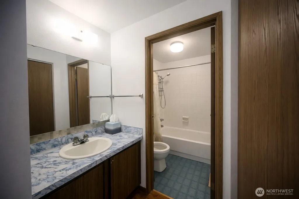 3132 SE Beechcrest Court Port Orchard WA 98366