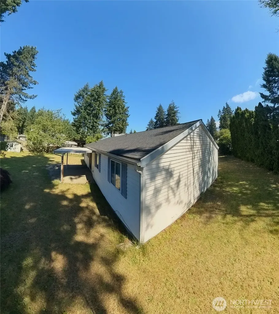 3132 SE Beechcrest Court Port Orchard WA 98366