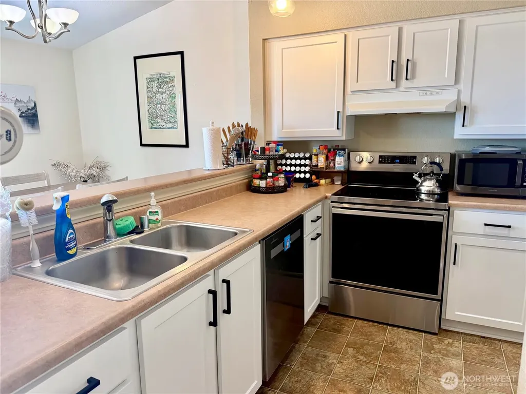1750 Sunn Fjord Lane Bremerton WA 98312