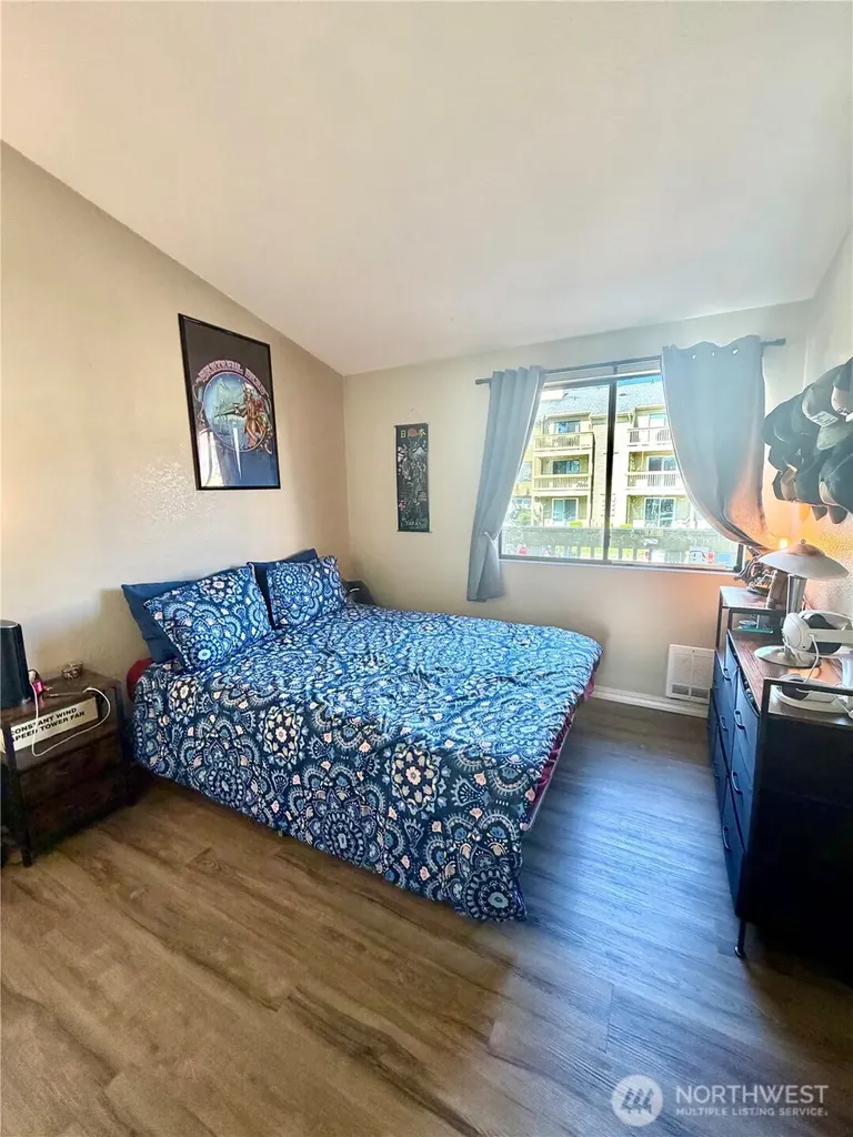 1750 Sunn Fjord Lane Bremerton WA 98312