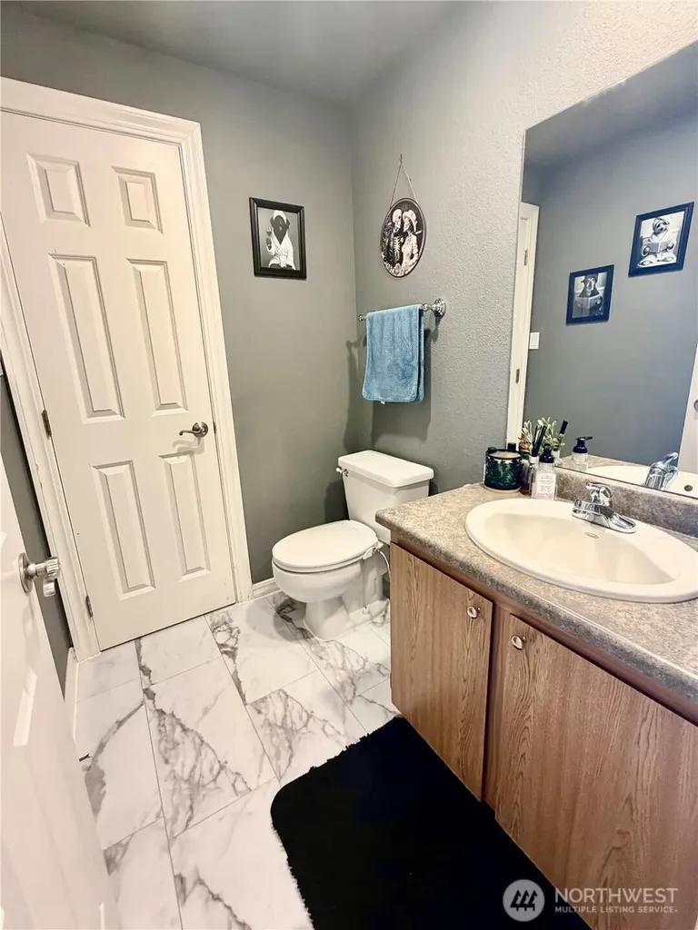 1750 Sunn Fjord Lane Bremerton WA 98312