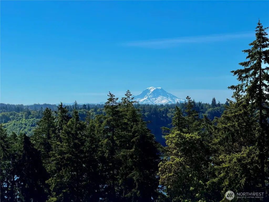 1750 Sunn Fjord Lane Bremerton WA 98312