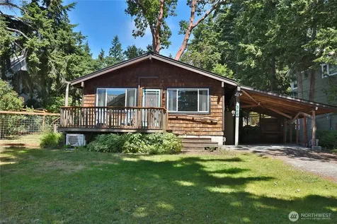 569 Otter Way Freeland WA 98249