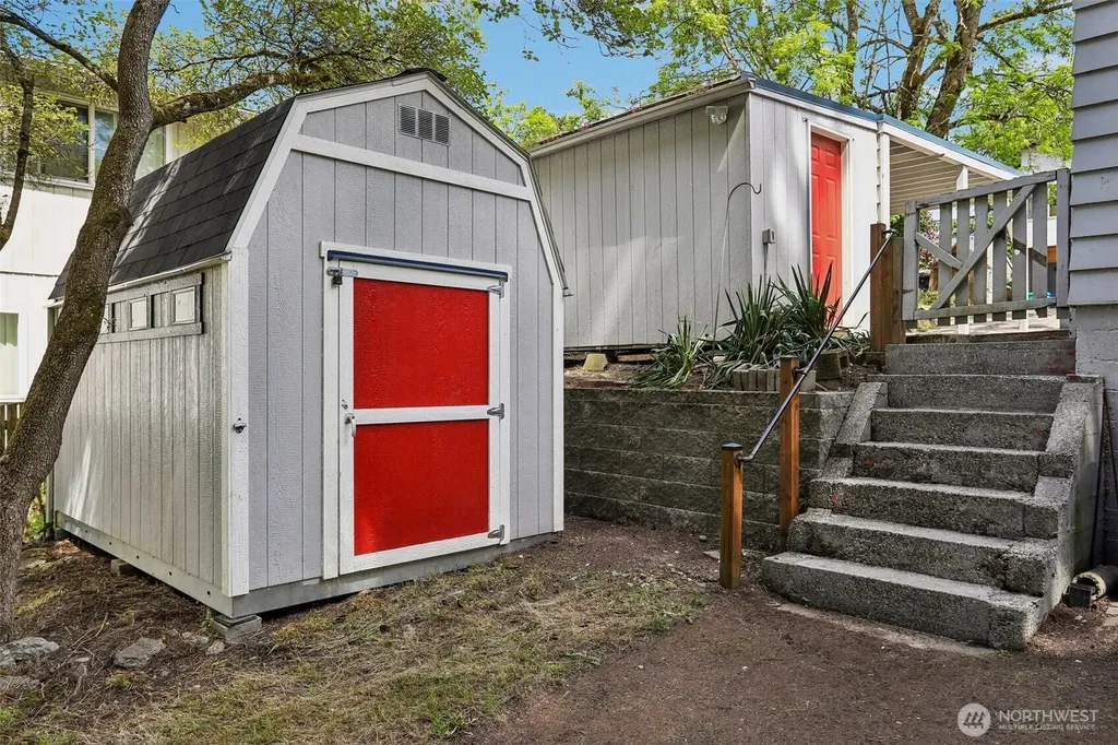 6745 18th Avenue SW Seattle WA 98106