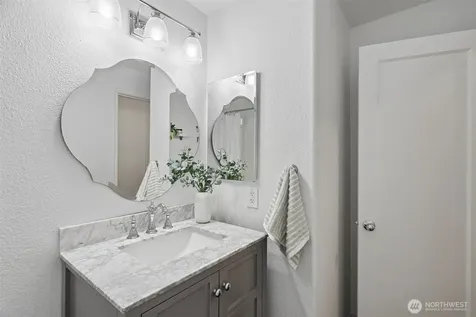 6745 18th Avenue SW Seattle WA 98106