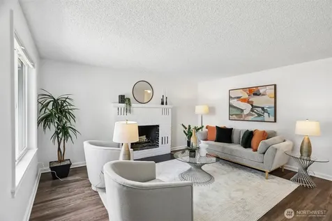 6745 18th Avenue SW Seattle WA 98106