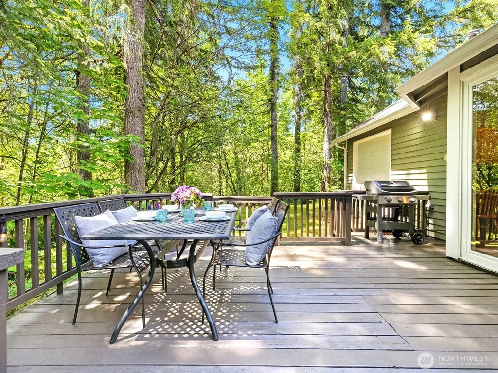 33606 Lake Joy Road Carnation WA 98014