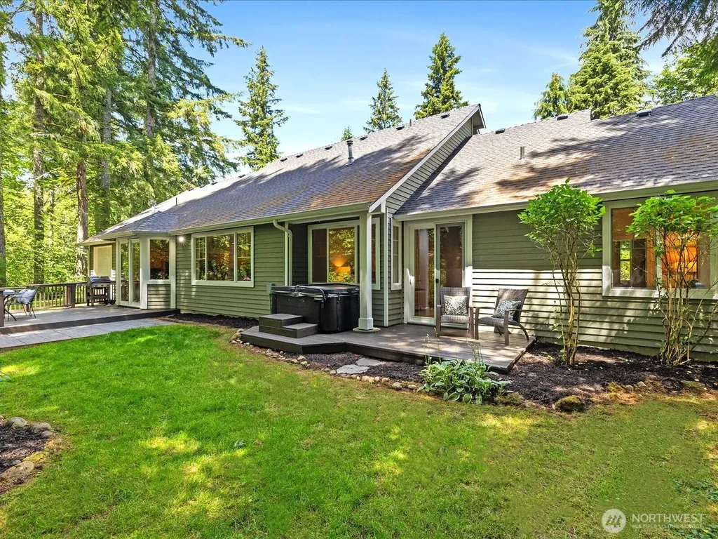 33606 Lake Joy Road Carnation WA 98014