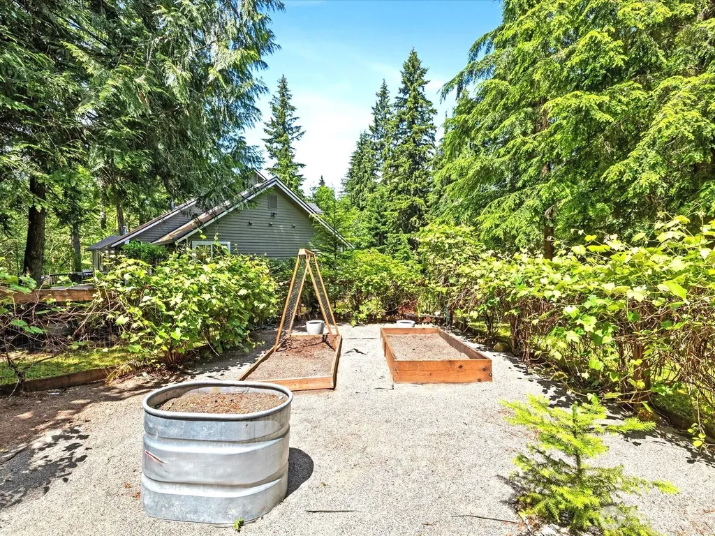 33606 Lake Joy Road Carnation WA 98014