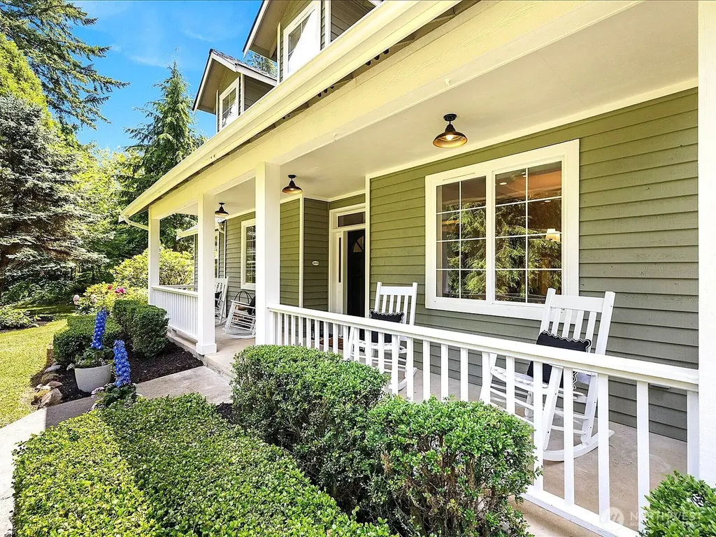 33606 Lake Joy Road Carnation WA 98014