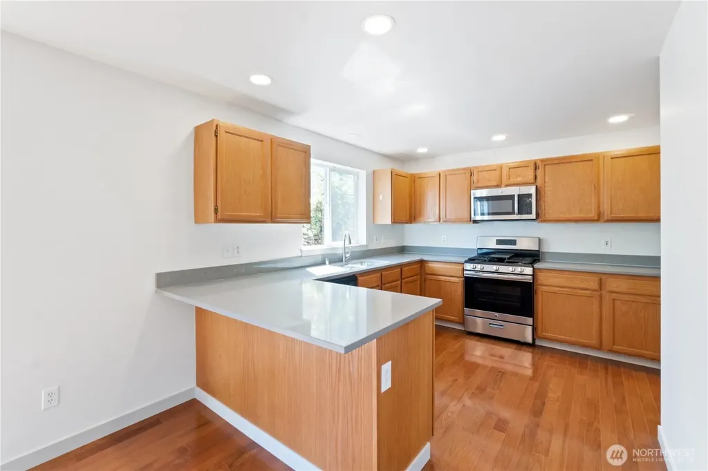 15409 51st Place W Edmonds WA 98026